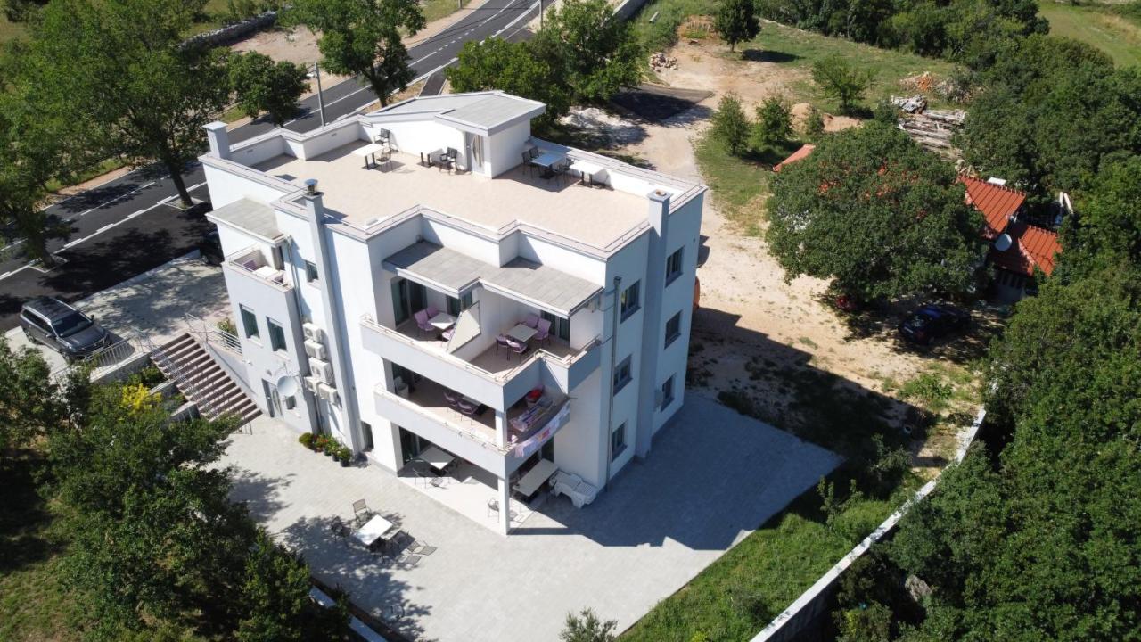 Apartment Anica Kuk Starigrad Paklenica Exterior foto