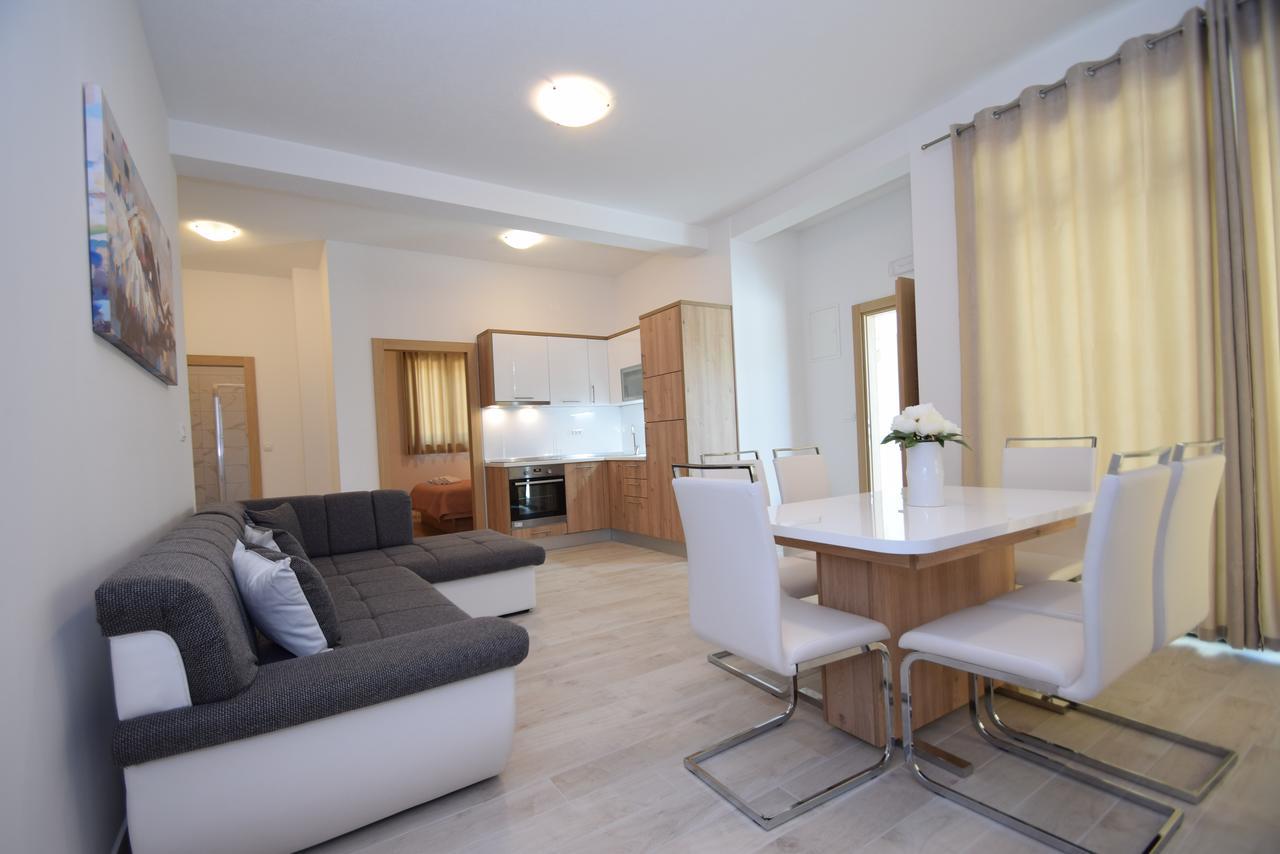 Apartment Anica Kuk Starigrad Paklenica Exterior foto